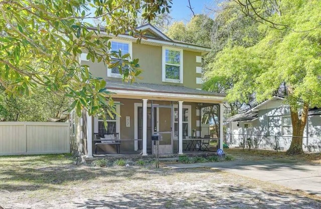 Spacious Family Home with Backyard Oasis Close to Downtown