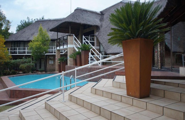 The Waterfront Country Lodge