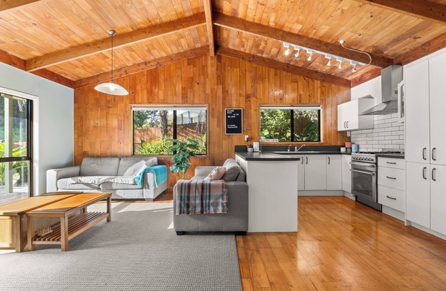 The Wee Bothy - Whangamata Holiday Home