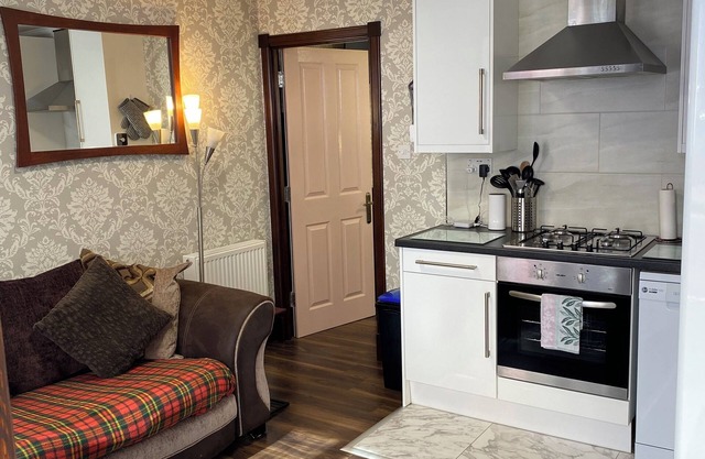 The Wee Nook Crieff - 1-bed with garden :)