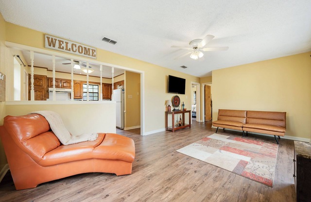 The Welcome Lounge
