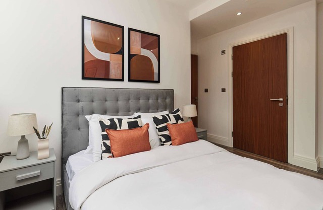 The Wembley Hideaway - Bright 2BDR Flat