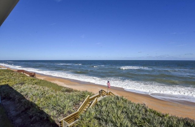 The White House on Flagler Beach - Unit 22
