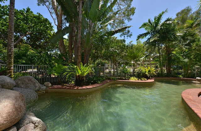 The White House Port Douglas