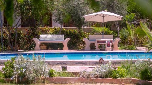 The White Oasis Family Villa