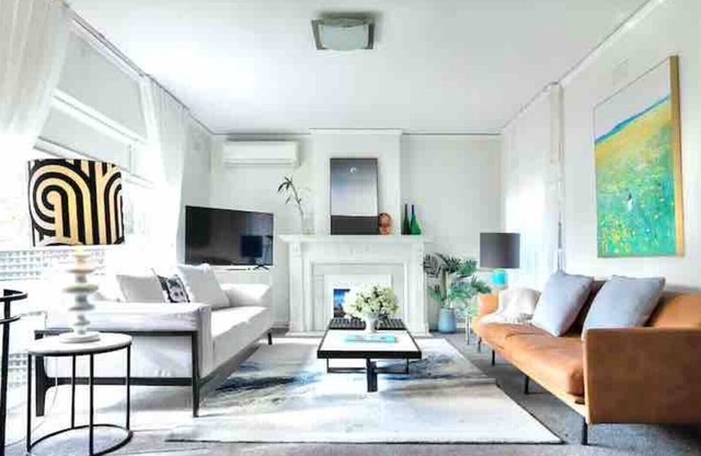The Whitehouse: Elegance and Luxury at Melbourne’s Heart
