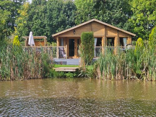 The Windsor Lodge