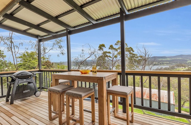 The Woodpecker - Merimbula