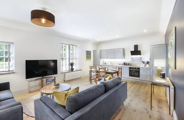 The Woodside Apartments