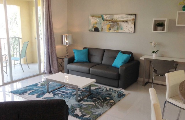 El Club Náutico de Aventura | Lujo 1 cama / 1 baño | Vista a la piscina | Se adapta a 4 personas