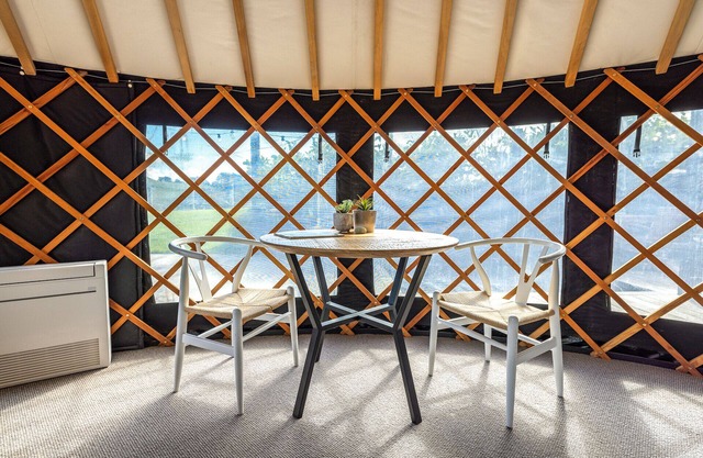 The Yurts at Obsidian View - Stay Waiheke