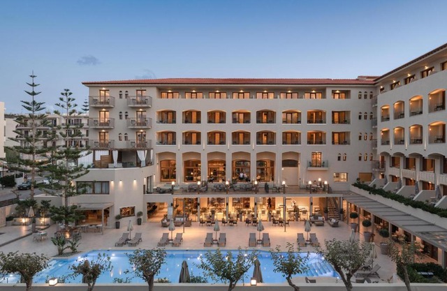 Theartemis Palace