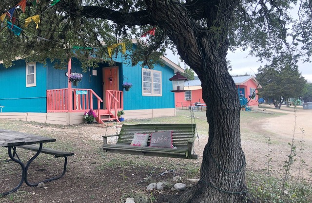 Thelma Cottage: Charming & Cozy 2 bedroom 2. A 10 km del río Frio