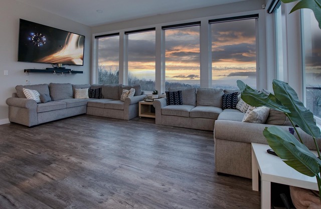 #ParkPlace - Private acreage /Bar/Arcade/Gym/HotTub/Sauna/Sports courts/golf