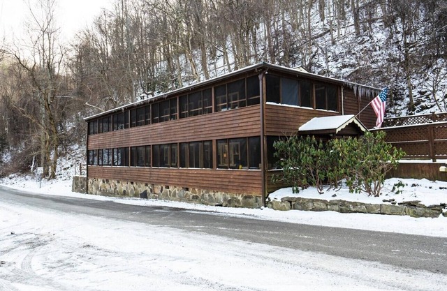 TheRiverFrontResort*6Rooms*sleeps20*40Min>Timb Mtn