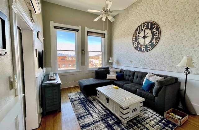 This condominium is a 0 bedroom(s), 1 bathrooms, located in Salida, CO.
