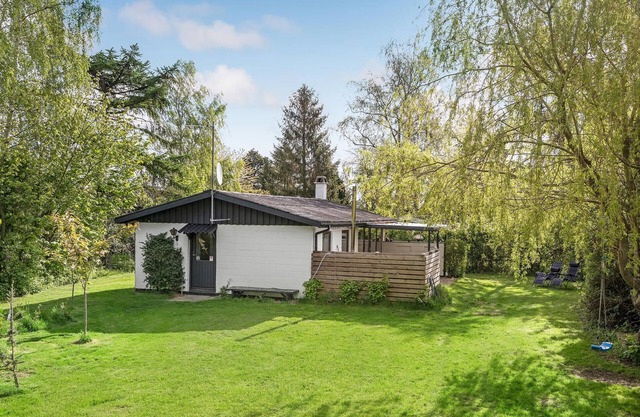 Alojamiento de 2 habitaciones en Stubbekøbing