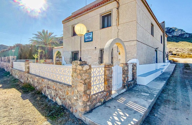 Alojamiento de 5 habitaciones en Águilas