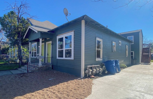 Government Hill - 1 Bedroom Furnished