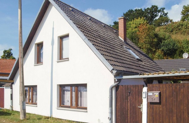 Alojamiento de 4 habitaciones en Kamminke