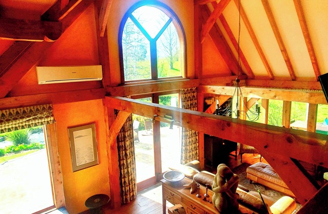 Picturesque property that exudes "Hobbit" rustic charm. 20 minutes to Hobbiton