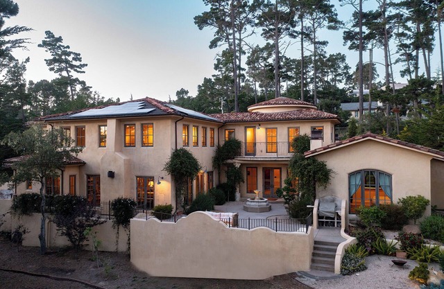This house is a 5 bedroom(s), 5 bathrooms, located in Pebble Beach, CA.