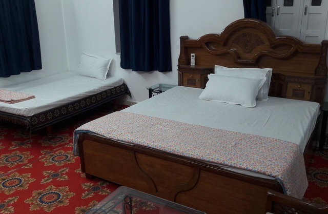 This place is very near to world renowned Mehrangarh Fort