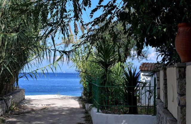 This recently renovated beach house is located just a few steps behind Levrecchio beach and is surro
