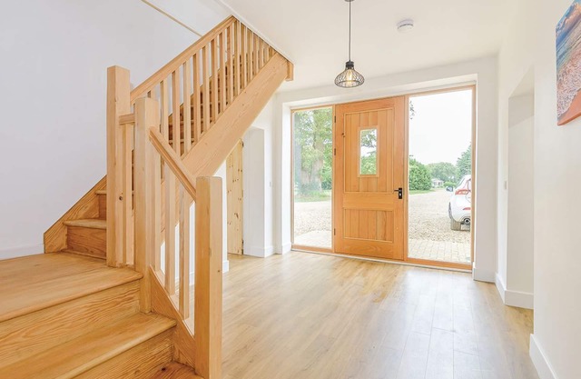 6 bedroom accommodation in Three Holes, Nr Downham Market