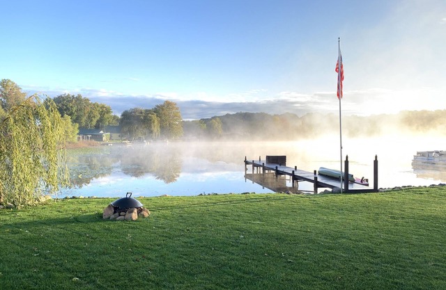 This two-bedroom Lakeside cottage is a magical place
