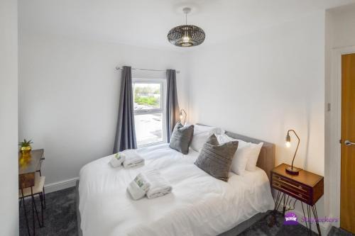 Thomas 1 bed Apartment with cathedral views - STAYSEEKERS