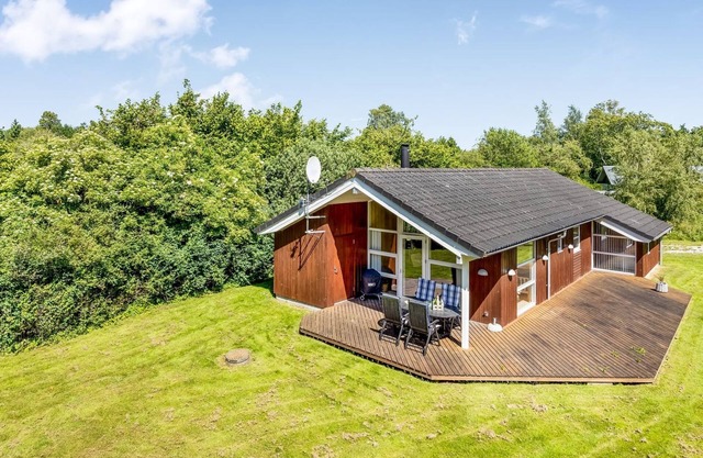 "Thorketil" - 1.1km from the sea by Interhome