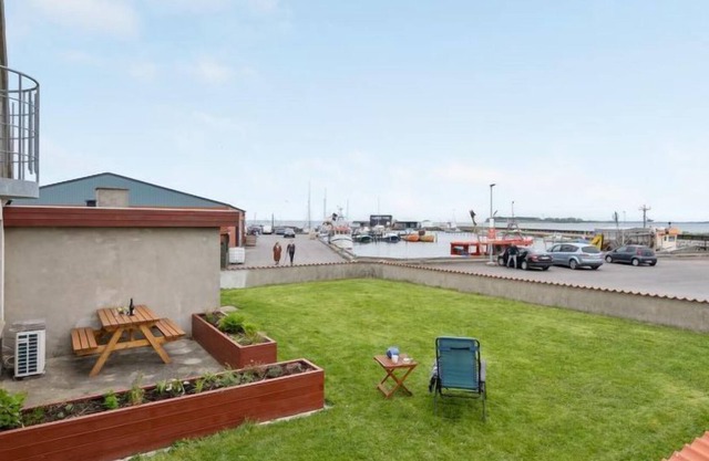 "Thorlef" - 10m from the sea by Interhome
