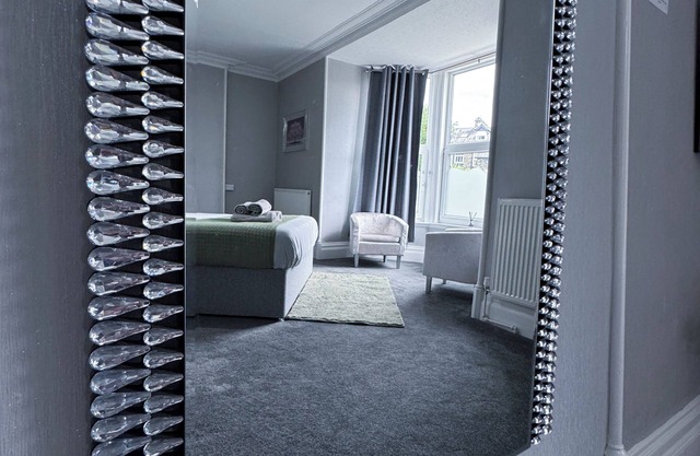 Paul Wood Guest House