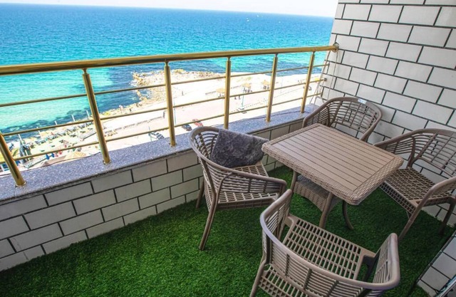 Three-Bedroom Deluxe Apartment With Sea View