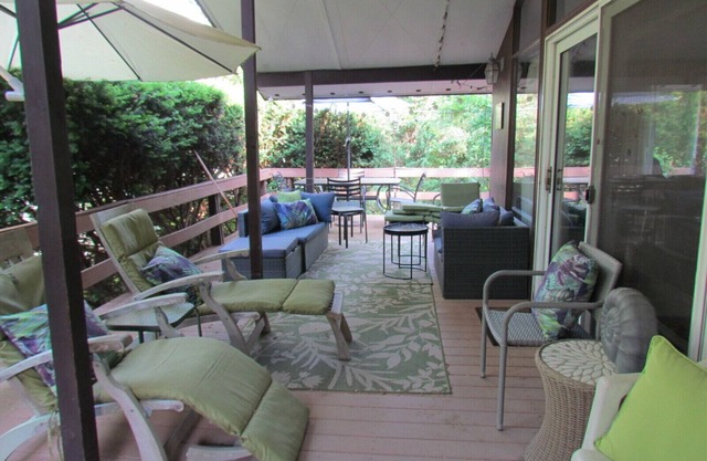 5 Santuit Carretera: 3 dormitorios / 1. 5 BA 0,2-0,5 de millas en North Falmouth, para 6 personas
