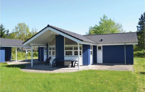 Three-Bedroom Holiday Home In Orsted