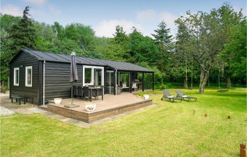 Three-Bedroom Holiday Home In Bogense
