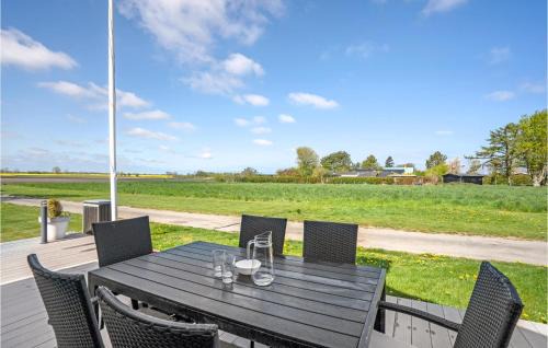 Three-Bedroom Holiday Home In Otterup