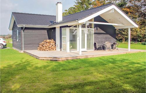 Three-Bedroom Holiday Home Haderslev With A Fireplace 01