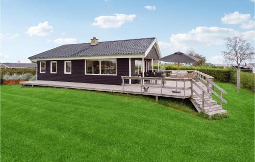 Three-Bedroom Holiday Home In Hejls