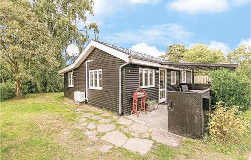 Three-Bedroom Holiday Home In Nexo