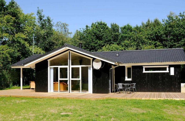 Three-Bedroom Holiday home in Ans By 3