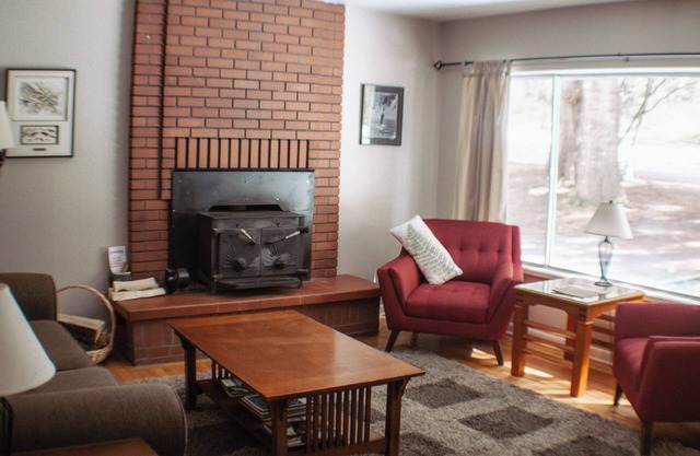 Three Bedroom Home on the North Umpqua river