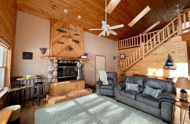 Three Little Birds Cabin