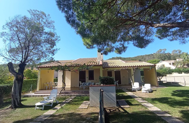 Apartamento de tres habitaciones a 200 metros del mar