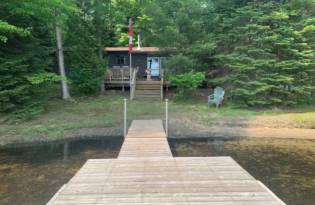 Thurman Cottage On Otter Lake, Muskoka / Haliburton Family Adventure