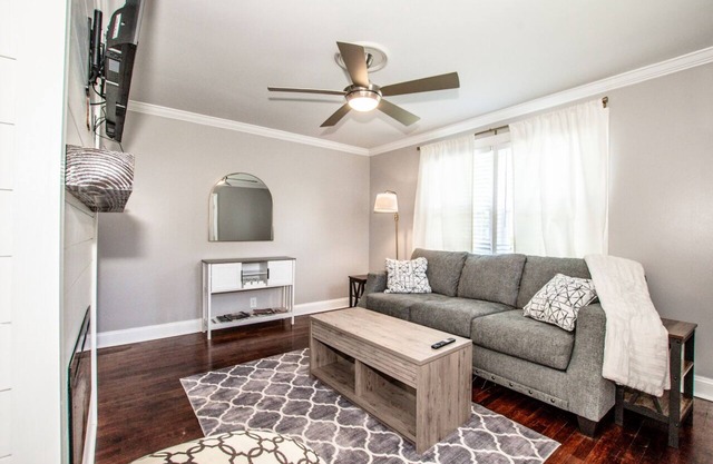 Thyme to Travel to this soothing house in charming Mooresville