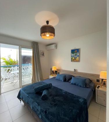 TI'NID KRÉYOL Gîte classé 2 étoiles - Saint Francois - Profitez d'un accès privé à la piscine et la plage !