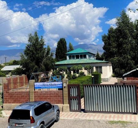 Tian-Shan Guest House